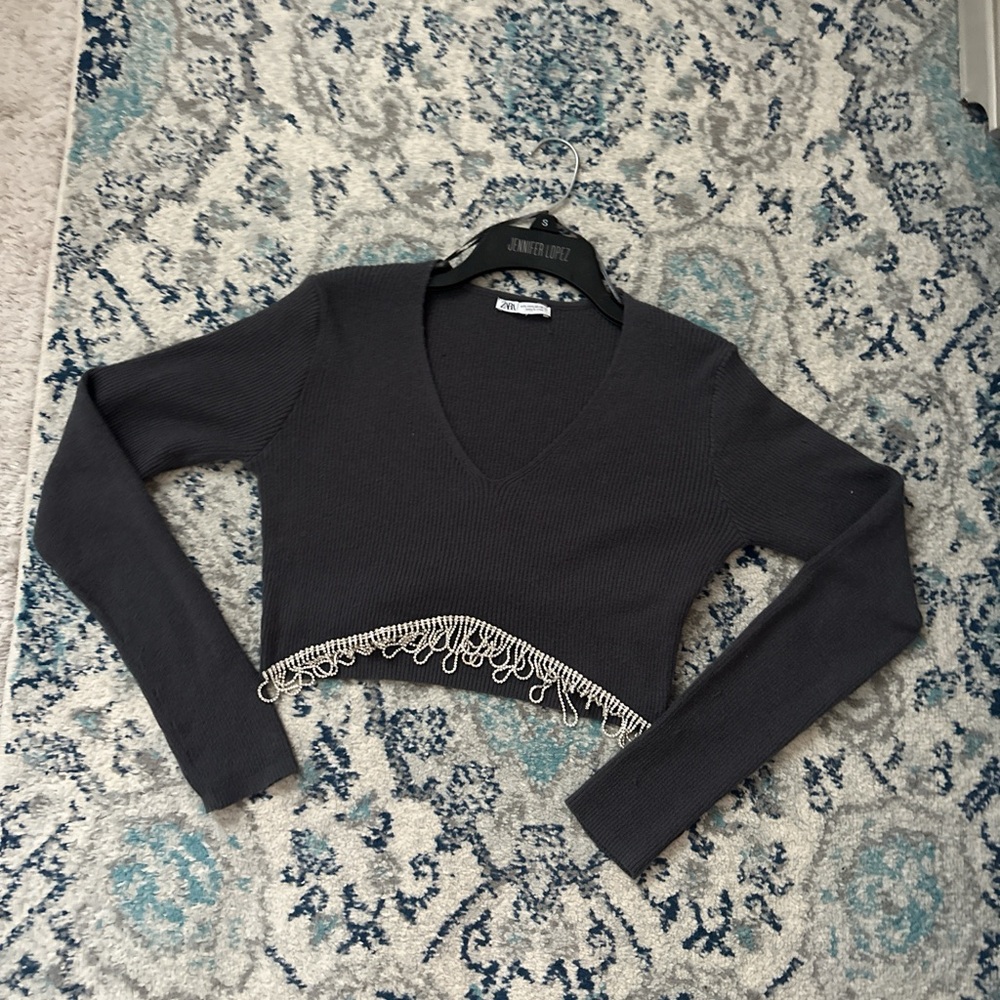 Zara Black Cropped Top with White Trim